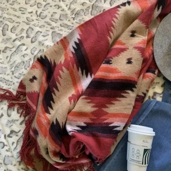 New Western Aztec Native Wrap Blanket Cardigan Sweater Ruana Women's Boho Vtg - Picture 6 of 11